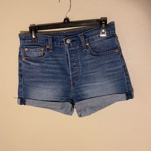 Levi Jean Shorts